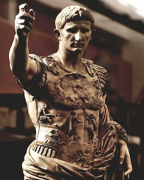 Tomorrow in History (16th January). On 16th January 27 BC, Gaius Julius Caesar Octavianus was granted the title of ‘Augustus’ by the Roman…” • 15 de Jan, 2021 às 10:37 UT Gaius Julius Caesar, Roman Sculpture, Byzantine Empire, Julius Caesar, Byzantine Art, Roman History, January 27, Ancient Rome, Ancient Greece