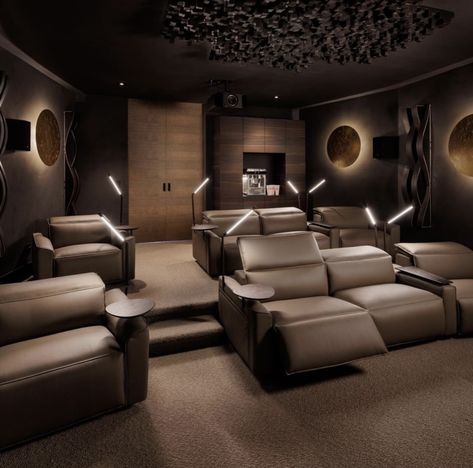 Small Cinema Room Ideas, Small Cinema Room, Theater Room Ideas, Small Home Theater Rooms, Cinema Room Design, Sauna Bathroom Design, Home Theatre Design, Small Home Theater, Small Theater Room