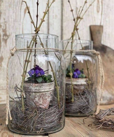 Diy – Velikonoce, Plants Landscape, Mantle Ideas, Decoration Vitrine, Deco Champetre, Boutique Ideas, Flower Arrangements Simple, Woodland Decor, Spring Easter Decor