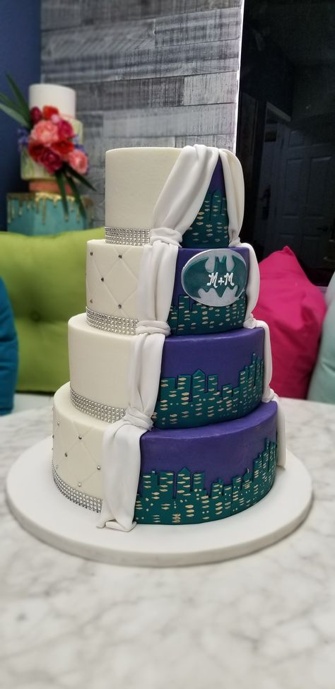 Peek a boo wedding cake Super hero wedding cake Batman cake Peekaboo Wedding Cake, Super Hero Wedding, Cake Superhero, Superhero Wedding Cake, Cake Batman, Boo Dog, Dog Wedding Cake, Superhero Wedding, Boo The Dog