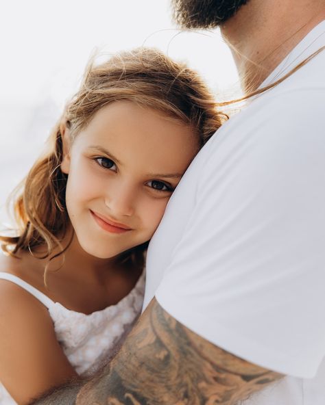 I recently had the pleasure of capturing a heartwarming daddy-daughter photo shoot for my clients. The bond between them was truly special, and every moment was filled with laughter and love. It’s always a joy to document such genuine moments, and I’m thrilled with how beautifully these photos turned out 🥰 #daddydaughterphotoshoot #30aphotographer #destinphotographer #tampaphotographer Father And Daughter Photo Ideas, Family Photos With Daughter, Daddy And Me Mini Session Ideas, Dad And Daughters Photo Ideas, Father And Daughter Poses, Daddy And Daughter Photo Shoot, Father Daughter Poses, Father Daughter Photos, Daughter Photo Ideas