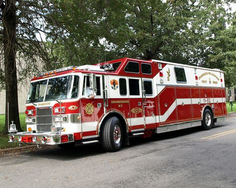 Heavy Rescue Truck, Orangeburg Fire Department, New York | Flickr ... Tactical Vehicle, Fire Trucks Pictures, Cool Fire, Bug Out Vehicle, Fire Equipment, Rescue Vehicles, Fire Apparatus, Big Rig Trucks, Fire Service