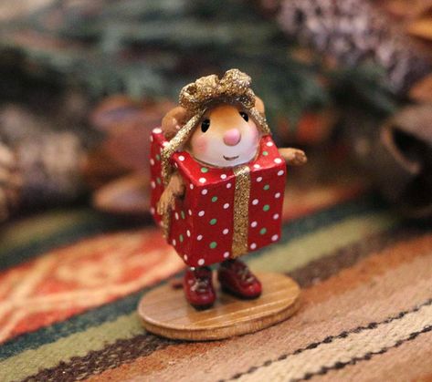 Christmas - Wee Forest Folk Christmas Paper Chains, Wee Forest Folk, Funny Mouse, Miniature Figurine, Christmas Play, Polymer Clay Christmas, Christmas Clay, Gingerbread Girl, Christmas Train