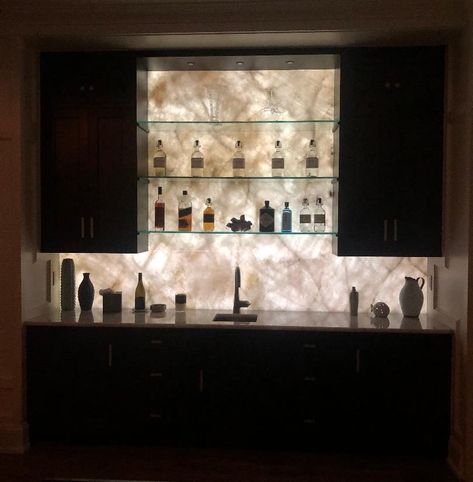 Backlit Marble Bar, Backlit Bar Shelves, Backlit Backsplash, Backlit Granite, Backlit Onyx Bar, Bar Backsplash Ideas, Drinks Unit, Backlit Bar, Theatre Bar