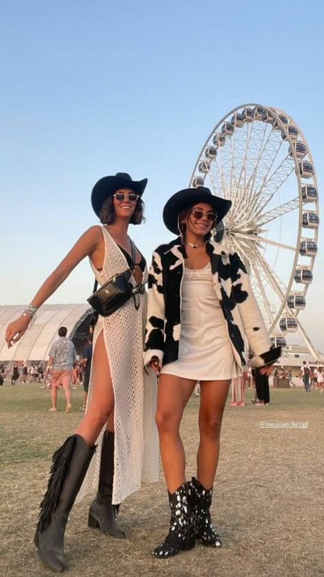 Mode Coachella, Coachella 23, Tomorrowland Outfit, Outfit Coachella, Coachella Fits, Boho Festival Outfit, Coachella Party, Coachella Vibes, Coachella 2023