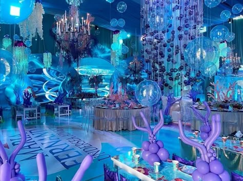 Under The Sea Quinceanera Theme, Underwater Party Decorations, Sea Wedding Theme, Under The Sea Prom, Underwater Theme Party, Ocean Wedding Theme, Underwater Birthday, Debut Theme, Water Birthday