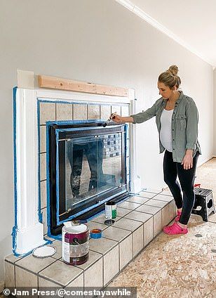 Mother adds $30,000 to house value with crafty DIY makeover Diy Tile Fireplace Makeover, Diy Tile Fireplace, Tile Fireplace Makeover, Paint Fireplace Tile, Tile Around Fireplace, Corner Fireplace Makeover, Fireplace Update, Modern Farmhouse Diy, Tile Fireplace