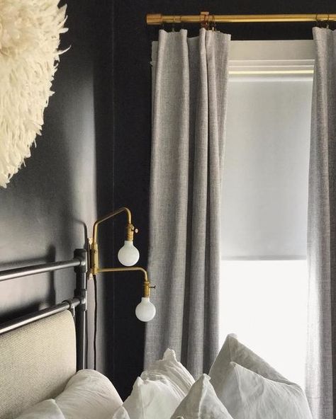 Livingroom Curtain Ideas, Black Living Room Wall, Striped Accent Wall, Black Gold Bedroom, Essential Jewelry, Bedroom Drapes, Plain Curtains, Black Gold Jewelry, Gold Bedroom