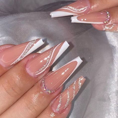 Fancy Nails Designs, Ombre Acrylic Nails, Simple Gel Nails, Nails Design With Rhinestones, Girly Acrylic Nails, French Tip Acrylic Nails, Long Acrylic Nails Coffin, Acrylic Nails Coffin Pink, Coffin Nails Long