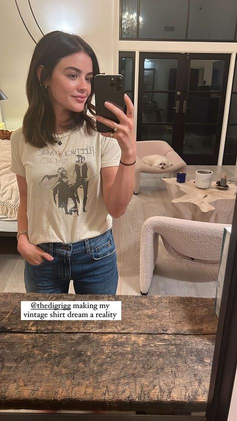 Lucy Hale Haircut, Lucy Hale Blonde, Lucy Hale Hair, Casual Blouse Shirts, Lucy Hale, Simple Image, Vintage Hairstyles, Stories Instagram, Nice Tops