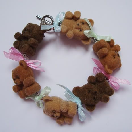 Bear Bracelet, Weird Jewelry, Bow Bracelet, Funky Jewelry, Jewelry Inspo, Teddy Bears, Piercing Jewelry, Cute Jewelry, Baby Dolls