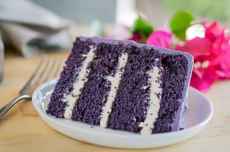 Ube Moist Cake Recipe, Purple Cake Recipe, Ube Birthday Cake, Moist Ube Cake Recipe, Ube Cupcakes Moist Recipe, Purple Velvet Cake Recipe, Ube Cake Recipes, Sugary Desserts, Purple Velvet Cake