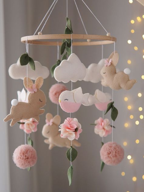 Bunny Nursery Theme, Bunny Mobile, Mobile Girl, Diy Baby Mobile, Girl Nursery Themes, Baby Room Inspiration, Nursery Room Inspiration