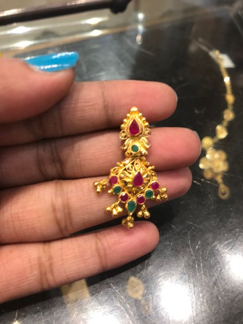 5grams Gold Earrings Designs, 5grams Gold Earrings, Kolhapuri Jewellery, Gold Buttalu, Gold Jewelry Prom, Gold Earrings For Kids, Tiny Gold Earrings, Neck Pieces Jewelry, Gold Bangles For Women