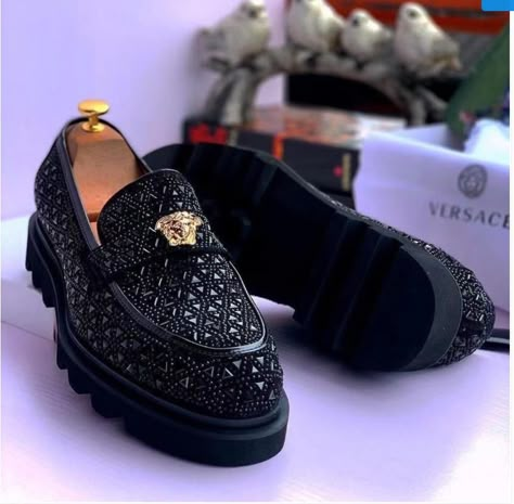 Mens Traditional Wear, Half Shoes, Black Oxford Shoes, African Wear Styles For Men, Cap Toe Shoes, Nike Fashion Shoes, Expensive Shoes, Classy Shoes, Leather Brogues