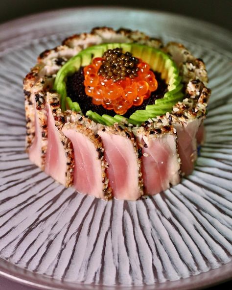 Balfego tuna crown, stuffed with sushi rice, avocado and topped with oscietra caviar, ikura and tobiko finished with a passion fruit sauce. Crafted by eclipse sushi chef @chef_ajay_b.k @chef.christianbuenrostro #cheflifestyle #cheflife🔪🔪 #chefsofinstagram #delicious_food #deliciousfoodies #sushilove 😋 #sushilover #sushidelivery #sushiporn #sushi #sushilovers #sushitime #sushilove #sushiaddict #sushiroll #sushibar #sushiworld #sushiadictos #sushiart #sushitime🍣 #sushinight #maki #sushiarte ... Scallop Sushi, Passion Fruit Sauce, Rice Avocado, Sushi Cake, Dog Bread, Sushi Love, Fruit Sauce, Sushi Night, Sushi Time