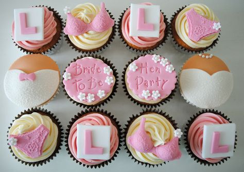 Hen's party cupcakes Hens Cupcakes, Bachelorette Muffins, Hen Do Biscuits, Hen Cupcakes, Hen Party Food, Hen Party Cupcake Toppers, Hen Cake, Customized Cupcakes, Bachlorette Cakes