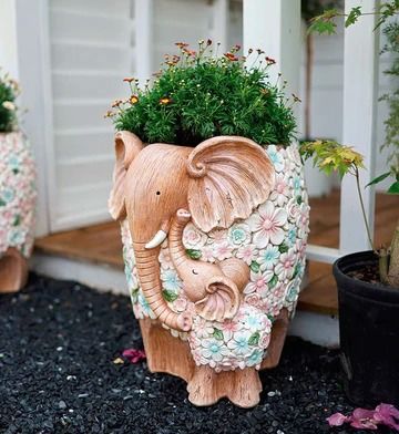 Outdoor flower planter, flower pot design, garden flower pot, decoration flower pot, indoor flower pots, modern flower planter, garden ornaments, garden decoration, modern flower pot, create flower pots, unique flowerpots, ceramic flower pot, animal flower pot Garden Animal Statues, Rustic Outdoor Decor, Outdoors Indoors, Garden Figures, Ceramic Flower Pot, Indoor Flower Pots, Family Flowers, Pot Design, Flower Pot Design