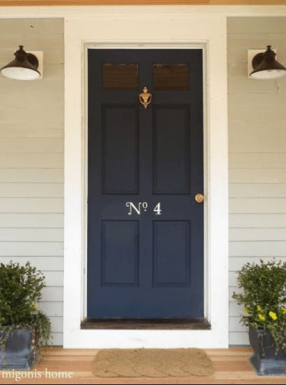 10 pretty blue front door colours from Behr Paint, along with their paint names and codes. Paint Porch, Navy Front Door, Farmers Porch, Best Front Door Colors, Best Front Doors, Blue Front Door, Blue Doors, Front Door Paint Colors, Home Design Magazines