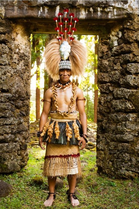 Polynesian Fashion Traditional, Samoan Clothing, Tongan Culture, Polynesian Dress, Ocean Design, Polynesian Culture, Folk Dresses, Folk Dance, Island Vibes