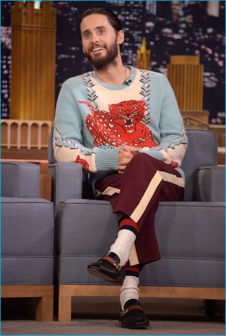 J Gucci Sneakers Outfit, Gucci Outfit, Masc Outfits, Gucci Fashion, Knitwear Fashion, Jared Leto, Sneakers Outfit, Fashion Fits, High Fashion Street Style