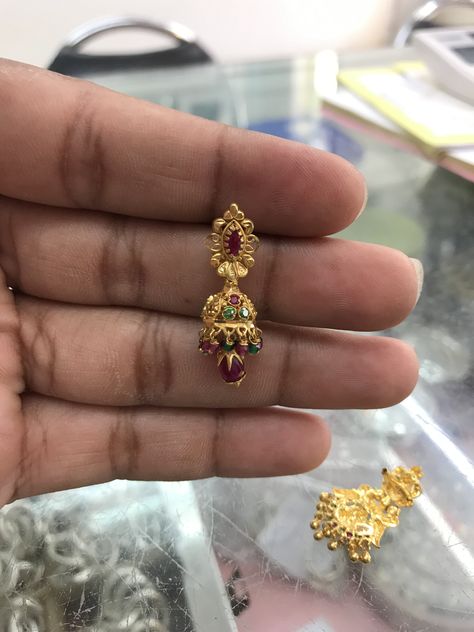 Kempulu Pachalu Buttalu, Chinna Buttalu Earrings Gold, Small Jumki Designs, Black Beads Earrings Gold, Small Jhumki Earrings Gold, Small Buttalu Earrings Gold, Ear Rings For Women In Gold, 3 Grams Gold Earrings Indian, Jumkas Gold