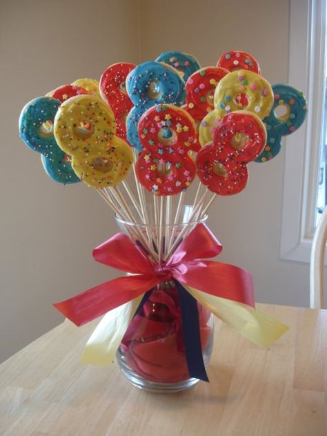 8 is great cookies--Love this!!!  Another idea for an upcoming baptism! 8 Is Great, Baptism Cookies, Shopkins Party, Cookie Bouquet, Donut Party, Baptism Party, Birthday Treats, Diy Bouquet, 8th Birthday