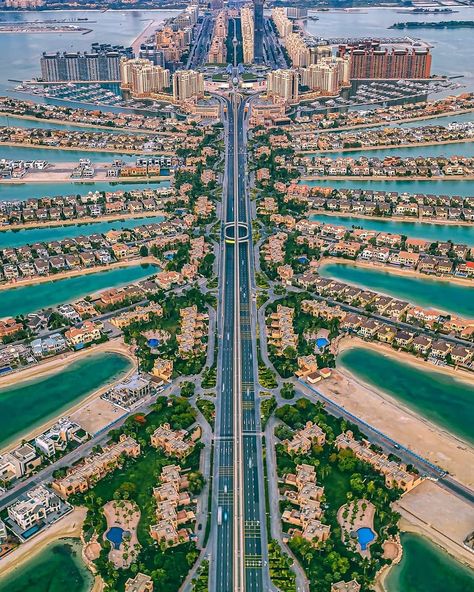 Best Places In Dubai, Dubai Architecture, Dubai Vacation, Dubai Tour, Palm Island, Palm Jumeirah, Visit Dubai, Dubai City, Dubai Life