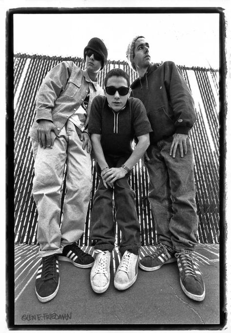 Photographed by Glen E. Friedman Jamel Shabazz, Mode Hip Hop, Real Hip Hop, Beastie Boys, Rock N’roll, I'm With The Band, New Rock, Hip Hop Culture, I Love Music