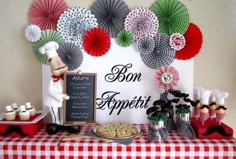 Pizza Party Decorations | Cute pizza party dessert table | Baking & Cooking Party Ideas Spaghetti Dinner Party Decorations, Italian Party Decorations, Pizza Party Decorations, Valentine Banquet, Italy Party, Italian Themed Parties, Italian Dinner Party, Italian Party, Chef Party