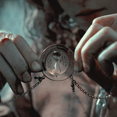 Time Turner, The Prisoner Of Azkaban, Hogwarts Aesthetic, Prisoner Of Azkaban, The Prisoner, Hogwarts Is My Home, Harry Potter Love, Harry Potter Obsession, Golden Trio