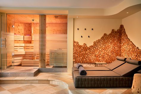 Wellness Keller, Salt Cave Spa, Diy Sauna, Salt Wall, Sauna Diy, Salt Cave, Salt Lamps, Wellness Spa, Spa Massage