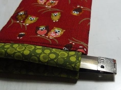 Crafty Ady: Making a glasses case using an internal flex frame Sew Eyeglass Cases, Eyeglass Cases Tutorial, Glasses Case Pattern, Eyeglass Cases Pattern, Frame Projects, Gadget Pouch, Sewing Tricks, Snap Bag, Sewing To Sell