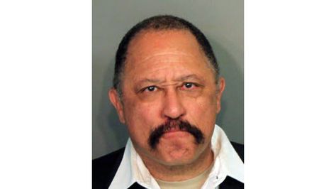 TV's 'Judge Joe Brown' jailed, released after courtroom outbursts Tv Judges, Here Comes The Judge, Funny Mugshots, Celebrity Mugshots, Contempt Of Court, Joe Brown, Mug Shot, Celebrity Stars, Court Judge