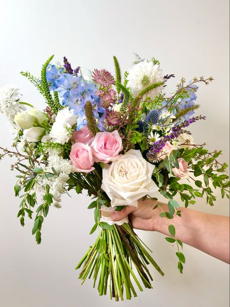 Pink Wild Flower Bouquet, Pink And Blue Wildflower Bouquet, Pastel Wildflower Bouquet, Whimsical Bridal Bouquet, Wedding Pantone, Whimsical Wedding Bouquet, Cornflower Blue Wedding, Wedding Color Schemes Blue, Wildflower Wedding Theme