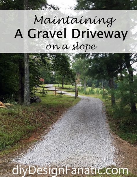 Steep Hill Driveway Ideas, Best Gravel For Driveway, Farmhouse Driveway, Gravel Driveway Edging, Driveway Diy, Gravel Drive, Driveway Edging, Mountain House Decor, Landscape Curbing