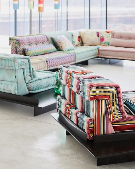 Dressed in new and exclusive Missoni fabrics, the Mah Jong will make an impactful center piece in any room! Mah Jong, Sofa Roche Bobois, Roche Bobois Sense Sofa, Mahjong Sofa Roche Bobois, Mah Jong Sofa, 70’s House, Missoni Pillows, Small Cushions, Organized Living