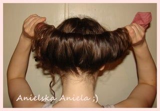 DIY-TUTORIAL GIBSON ROLL PIN-UP RETRO STYLE : 9 Steps (with Pictures) - Instructables Vintage Roll Hairstyle, Diy 1950s Hairstyles, 1940s Scarf Hairstyles, Diy 50s Hairstyles, Easy Retro Updo, 50s Updos For Long Hair, Gibson Roll Hair, Gibson Tuck Hairstyle, Gibson Roll Tutorial