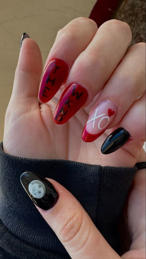 The Weeknd Nails Design Starboy, The Weekend Inspired Nails, The Weeknd Nails Design After Hours, The Weeknd Inspired Nails, Xo Nails The Weeknd, The Weeknd Nails Design, The Weeknd Nails, Weekend Nails, Nailart Aesthetic