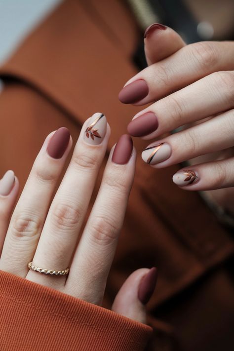 Embrace the beauty of autumn with chic short burgundy ombre nails, a perfect blend of warmth and sophistication. These fall nail ideas showcase a subtle gradient that transitions from deep rich red to soft nude, capturing the essence of the season. Easy to maintain, this style works beautifully for any occasion. Ready to elevate your nail game? Check out this stunning look! Short Almond November Nails, Autumn Ombre Nails Short, Fall Square Nails Ideas, Short Fall Nail Designs Autumn, Fall Easy Nails, Nail Style Ideas, Basic Autumn Nails, Fall Ombre Nails Ideas Autumn Short, Red Nails Inspo Short