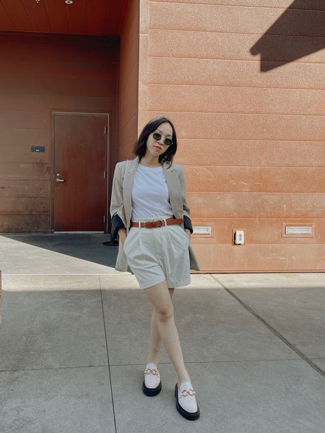 Summer outfits, minimalist girls, petite style, style tips White Loafer Outfits Women, How To Style White Loafers Women, White Short Pants Outfit, White Platform Loafers Outfit, Shorts And Loafers Outfit, White Loafers Outfit Women, White Loafers Outfit, Loafer Outfits Women, Loafers Women Outfit