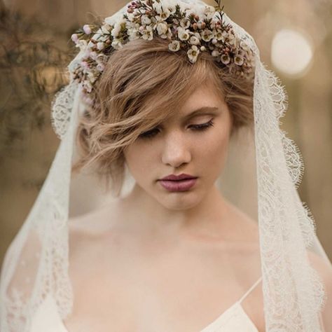 23. Mantilla Veil With Flower Crown- Cosmopolitan.com Bridal Veil Flowers, Bride Long Hairstyles, Bride Hairstyles With Veil, Flower Crown Veil, Matrix Hairstyle, Wedding Tiara Veil, Wedding Hairstyles With Crown, Hair Veil, Hairstyles With Veil