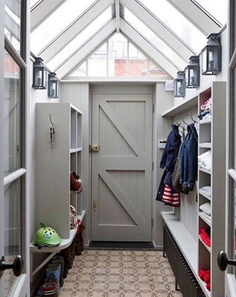 Charlotte Crossland Interiors | Coastal Living | Foyer | Mudroom Mudroom Addition, Boot Room Utility, Transitional Entry, Lean To Conservatory, Mudroom Organization, Mudroom Design, Side Porch, Boot Room, Patio Interior