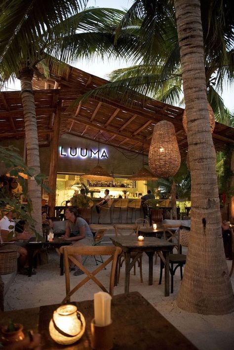 hotel and restaurant + travel + Mexico | Julie de la Playa Outdoor Restaurant Patio, Coffee Shop Concept, Bar Deco, Outdoor Restaurant Design, Restaurant Patio, Decoration Restaurant, Cafe Shop Design, Beach Cafe, Concept Ideas