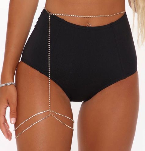 Fashion Nova Silver Thigh Chain. Made For Curvy Women. Has Adjustable Clasps For Various Waist Sizes. Absolutely Stunning And Looks Just Like The Picture. Tried On Once, Never Worn. #Adorning #JewelryDesign #with #Fashion #Thigh #and #Your #Style #Style #Jewelry #JewelryLovers #JewelryAddict #Exploring #Elegance #Legs Gold Thigh Chain, Thigh Jewelry, Stylish Jewelry Accessories, Thigh Garter, Spiritual Fashion, Thigh Chain, Matric Dance, Black Betty Boop, Leg Chain