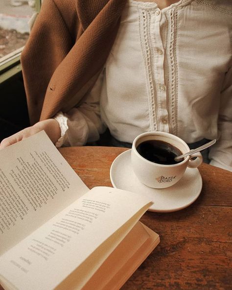 lovely cozy cafe Claire + Core + Aesthetic, Abigail + Core + Aesthetic, Maria Core Aesthetic, Madeline Miller, Creative Shoot, Coffee Shop Photography, Light Academia Aesthetic, Cafe Society, About Coffee