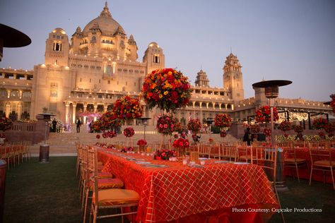 Royal Wedding Decorations, Umaid Bhawan Palace, Royal Indian Wedding, Indian Wedding Decorations Receptions, Dream Wedding Locations, Regal Wedding, Destination Wedding Decor, Palace Wedding, Tent Set Up