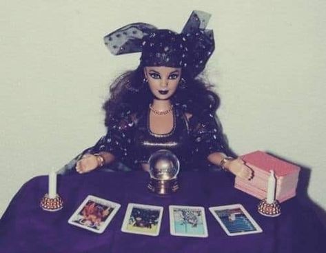 Tarot Reader, Candles, Twitter