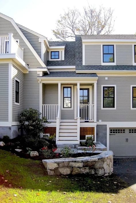 White Trim Black Windows, Gray House White Trim, Grey House White Trim, Black Windows Exterior, Grey Exterior House Colors, Black Window Trims, Dark Window, Gray House Exterior, Gray House