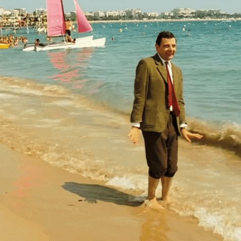 Mr Beans Holiday, Mood Gif, Mr Bean Funny, Vacation Meme, Mr Ben, Rowan Atkinson, Holiday Gif, Cute Love Memes, Mr Bean